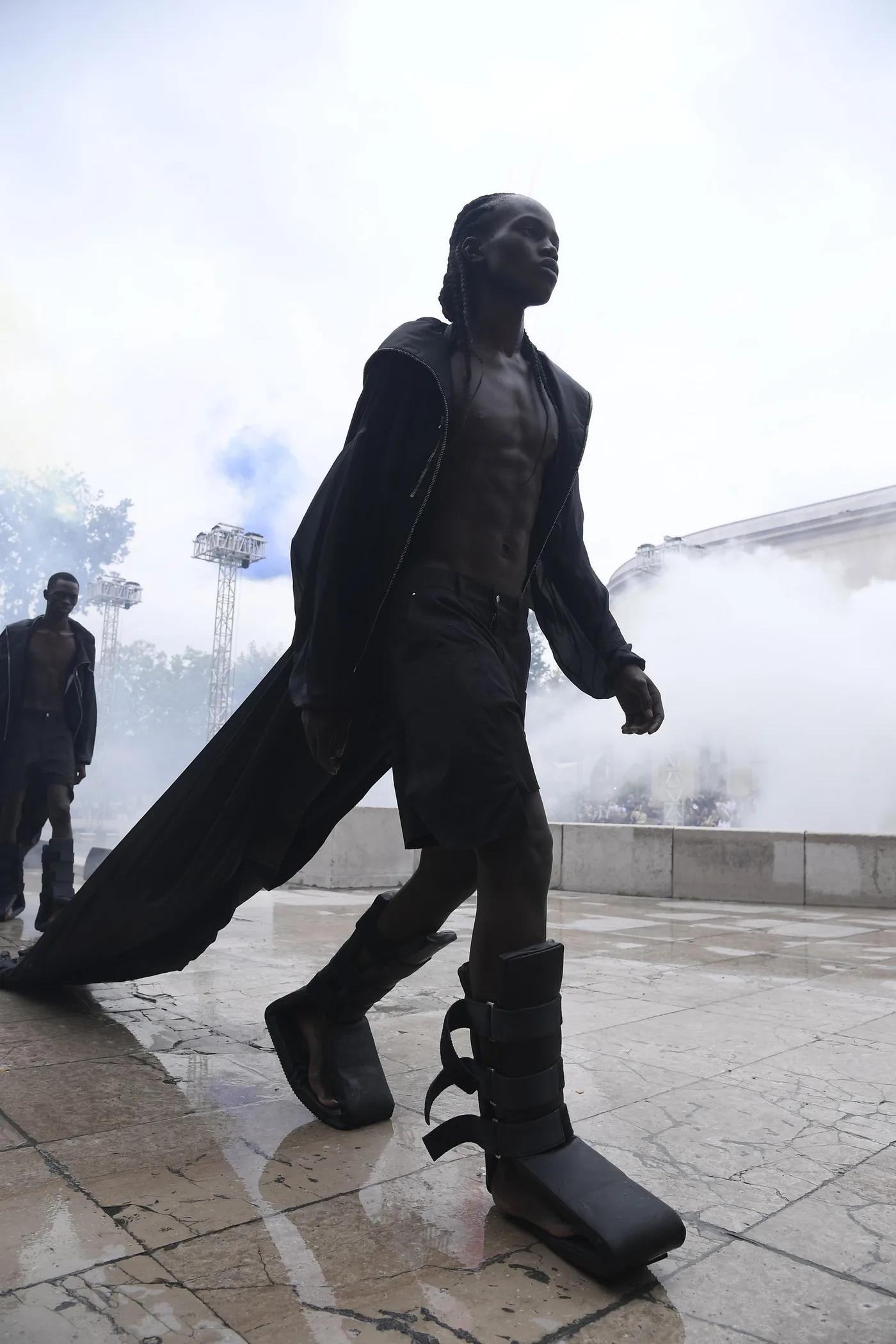 Rick Owens — défilé silhouettes Paris